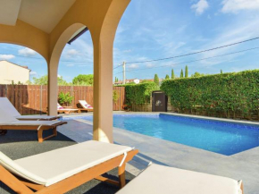 Comfortable Holiday Home in Rovinj with Private Pool